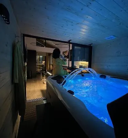 Les Suites De Stanislas Jacuzzi & Spa Nancy Exterior photo