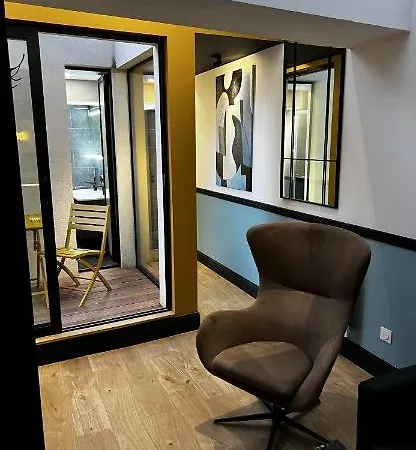 Les Suites De Stanislas Jacuzzi & Spa Nancy Exterior photo