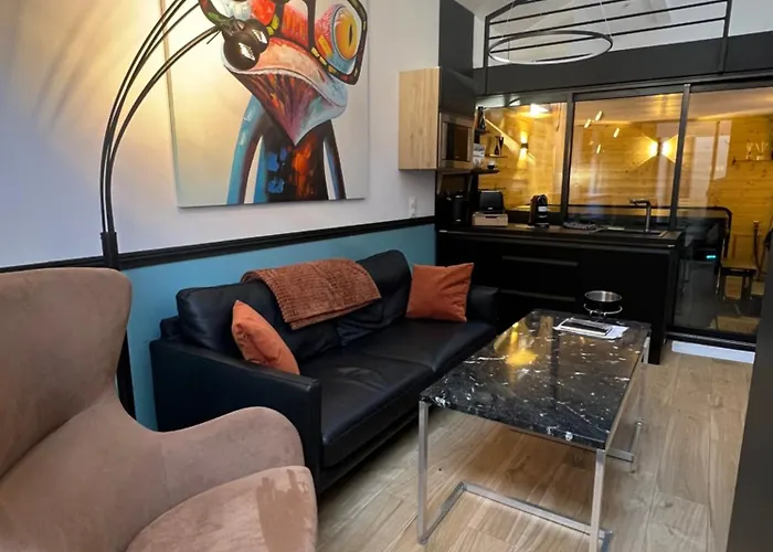 Les Suites De Stanislas Jacuzzi & Spa